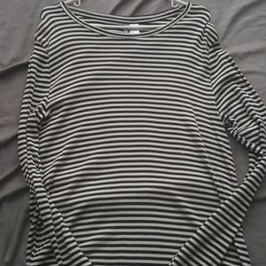 H&M men longsleeve longline shirt